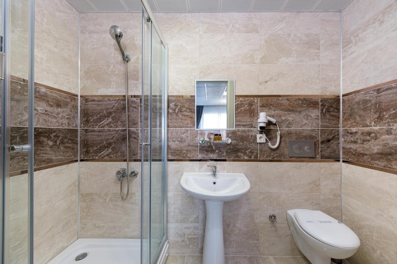 Grand Gulluk Hotel & Spa City Center Antália Exterior foto