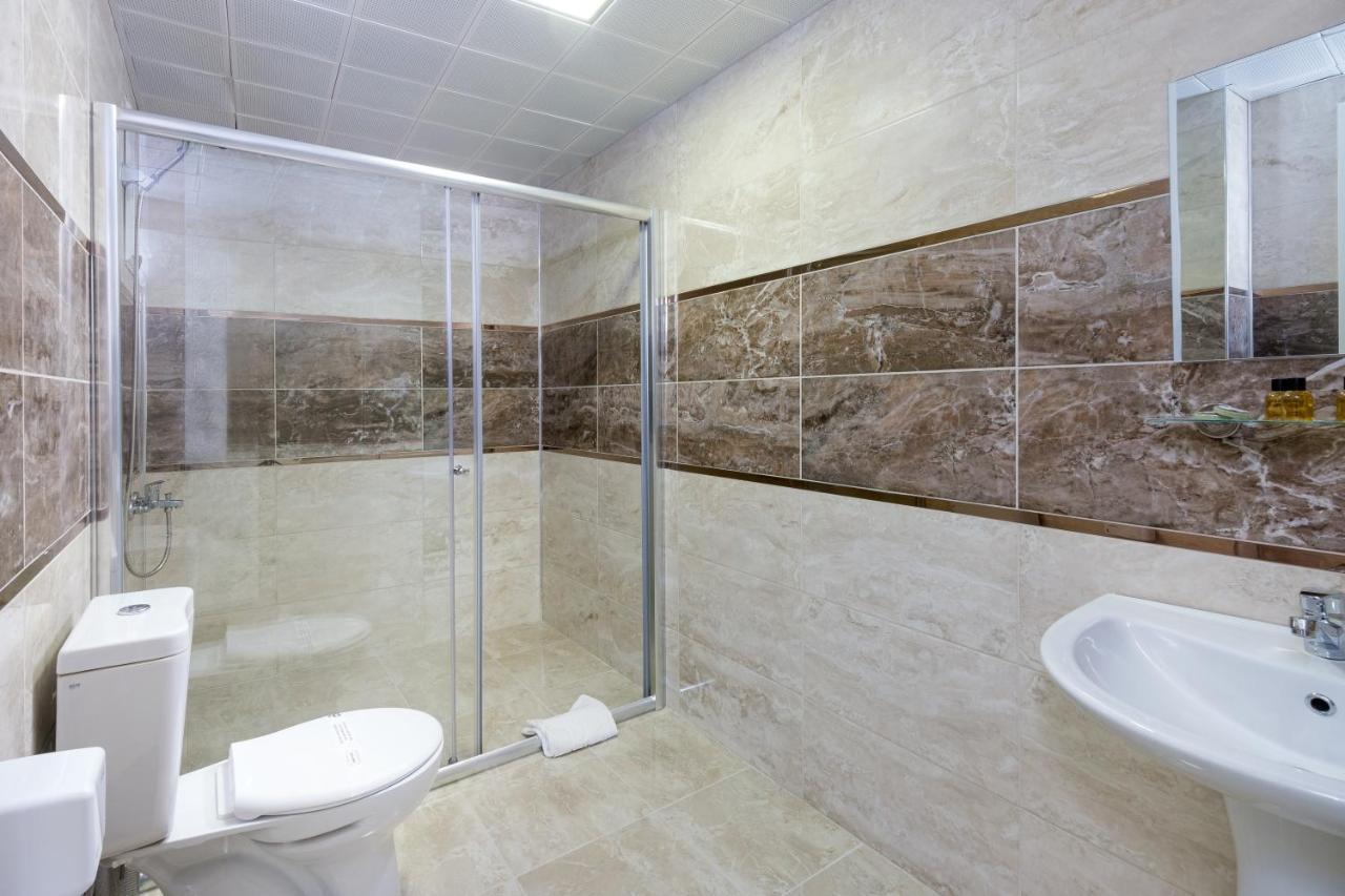 Grand Gulluk Hotel & Spa City Center Antália Exterior foto